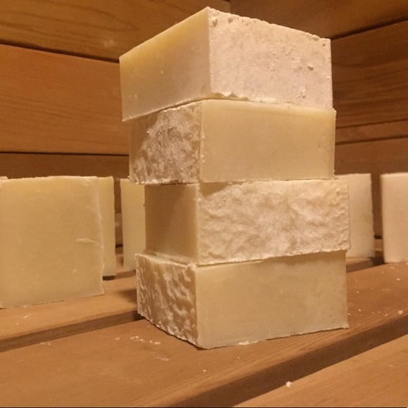 Handmade Bar Soap Lavender Natural PNW Bathroom - Picture 5 of 6